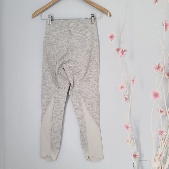 LULULEMON Wunder Under Crop II (Special Ed… - Picture 5 of 13